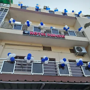 https://hotel-dinesh.agrahotelsindia.net